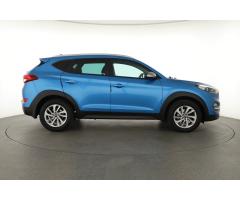 Hyundai Tucson 1.7 CRDi 85kW - 8