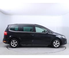 Volkswagen Sharan 2.0 TDI 103kW - 8