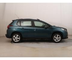 Peugeot 2008 1.2 PureTech 60kW - 8