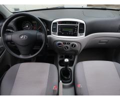 Hyundai Accent 1.4i 71kW - 10