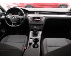 Volkswagen Passat 1.6 TDI 88kW - 10