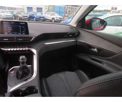 Peugeot 3008 1.2 PureTech 96kW - 11