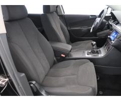 Volkswagen Passat 1.9 TDI 77kW - 12