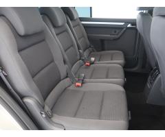 Volkswagen Touran 1.6 TDI 77kW - 13