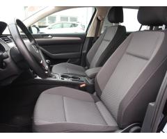 Volkswagen Passat 1.6 TDI 88kW - 16