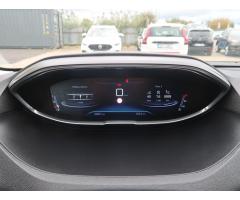 Peugeot 5008 PureTech 130 96kW - 17