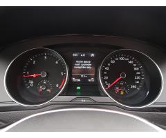 Volkswagen Passat 1.6 TDI 88kW - 17