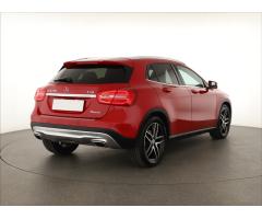 Mercedes-Benz GLA GLA 200 CDI 4MATIC 100kW - 7