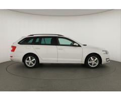 Škoda Octavia 1.2 TSI 77kW - 8