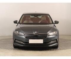 ŠKODA SUPERB COMBI 2.0TDI 140 LAURIN&K 4X4 DSG 7ST