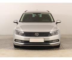 Volkswagen Passat 2.0 TDI 110kW - 2