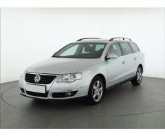 Volkswagen Passat 2.0 TDI 103kW - 3