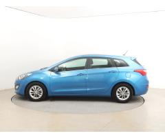 Hyundai i30 1.6 CRDi 81kW - 4