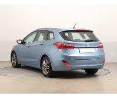 Hyundai i30 1.6 GDI 99kW - 5