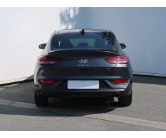 Hyundai i30 1.5 T-GDI MHEV 117kW - 6