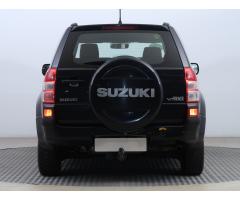 Suzuki Grand Vitara 2.0 103kW - 6