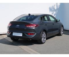 Hyundai i30 1.5 T-GDI MHEV 117kW - 7