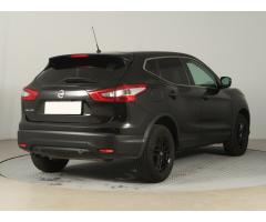 Nissan Qashqai 1.2 DIG-T 85kW - 7