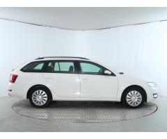 Škoda Octavia 2.0 TDI 110kW - 8