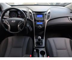 Hyundai i30 1.6 GDI 99kW - 10