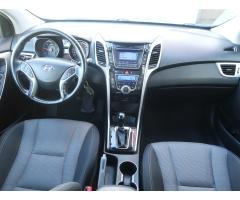 Hyundai i30 1.6 CRDi 81kW - 10