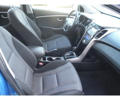 Hyundai i30 1.6 CRDi 81kW - 12