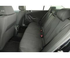 Volkswagen Passat 1.9 TDI 77kW - 12