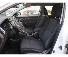 Nissan Qashqai 1.6 DIG-T 120kW - 16