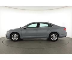 Volkswagen Passat 1.5 TSI 110kW - 4