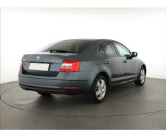 Škoda Octavia 1.6 TDI 85kW - 7