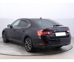 Škoda Superb 2.0 TDI 110kW - 5