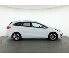 Kia Cee`d 1.6 GDI 99kW - 8