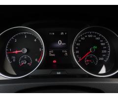 Volkswagen Golf 2.0 TDI 110kW - 17