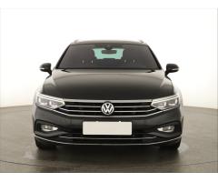 Volkswagen Passat 2.0 TDI 110kW - 2