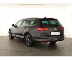 Volkswagen Passat 2.0 TDI 110kW - 5