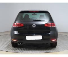 Volkswagen Golf 2.0 TDI 110kW - 6