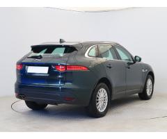 Jaguar F-Pace 20d AWD 132kW - 7