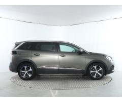 Peugeot 5008 PureTech 130 96kW - 8