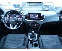 Kia Cee`d 1.5 T-GDI 118kW - 10