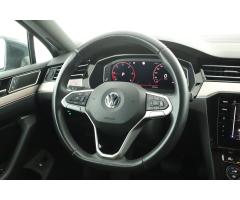 Volkswagen Passat 2.0 TDI 110kW - 23