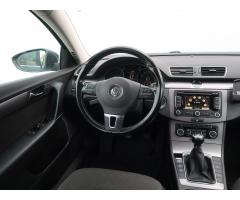 Volkswagen Passat 2.0 TDI 103kW - 9