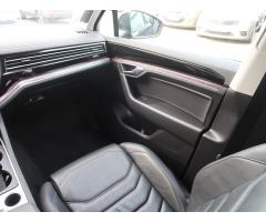 Volkswagen Touareg 3.0 TDI 170kW - 11