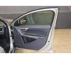 Volvo V60 2.0D*D3*110KW*NAV*AT*PDC - 21