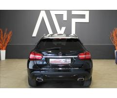 Mercedes-Benz GLA 200CDi*100kW*AMG*AT*NAVI*TOP - 9