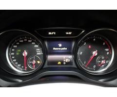 Mercedes-Benz GLA 200CDi*100kW*AMG*AT*NAVI*TOP - 34