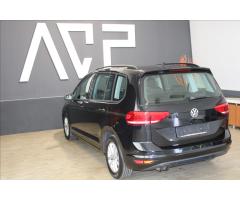 Volkswagen Touran 2,0TDI*110KW*DSG*NAVI*Výhřev* - 8