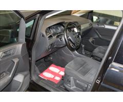 Volkswagen Touran 2,0TDI*110KW*DSG*NAVI*Výhřev* - 9