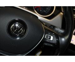Volkswagen Touran 2,0TDI*110KW*DSG*NAVI*Výhřev* - 31