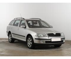 ŠKODA SUPERB COMBI 2.0TDI 140 LAURIN&K 4X4 DSG 7ST