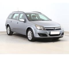 Opel Astra 1.9 CDTI 88kW - 1